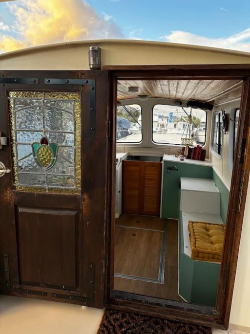Botel Peniche Cocoun